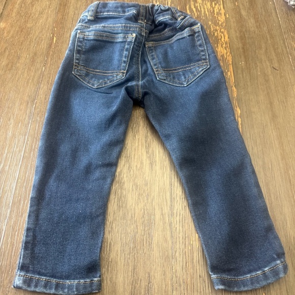 Lot/bundle of 4 boy’s toddler clothes shirts jeans pants size 2T - Picture 6 of 9